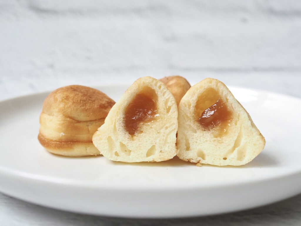 セブンイレブン「ちいかわのころころプチパンケーキ」を食べてみた！