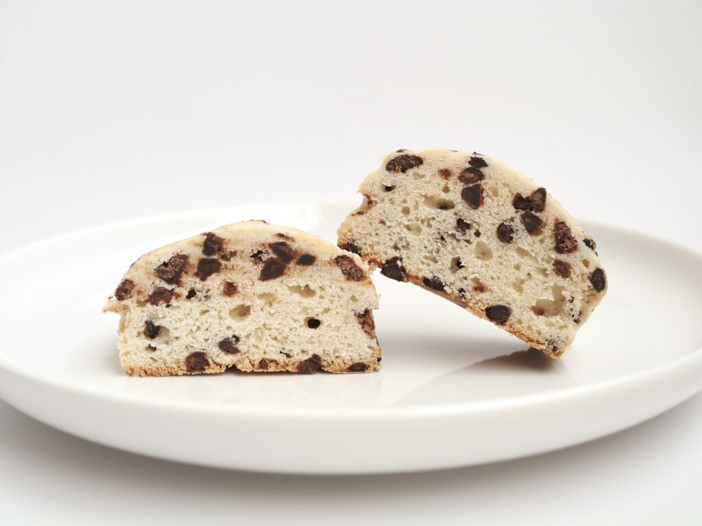 セブンイレブン「生SCONE チョコチップ」を食べてみた！